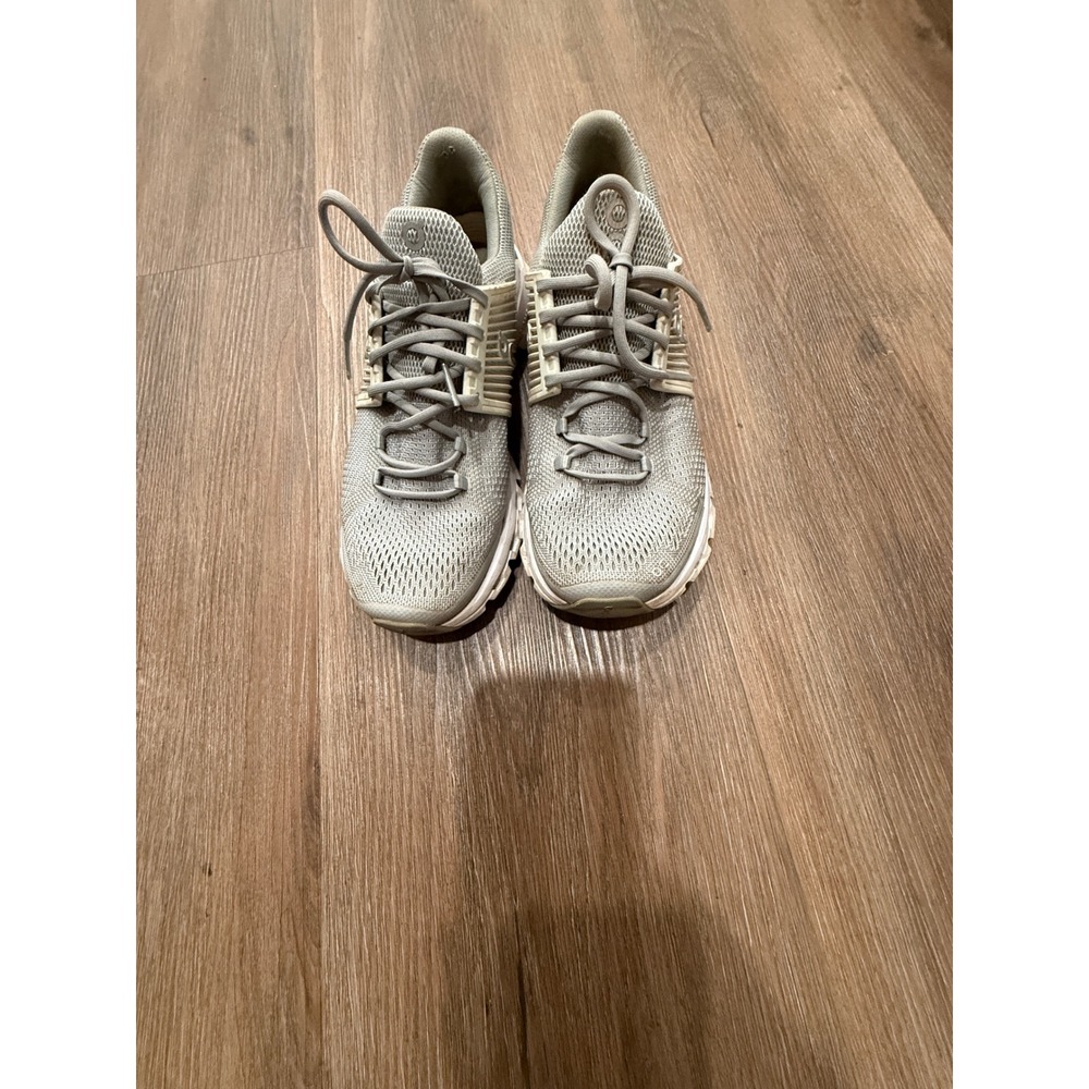 On Cloudswift Grey White Running Shoes Womens Size‎ 8 Swiss Engineering Sneakers